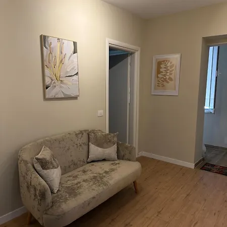 B&B Apartment * ティラナ